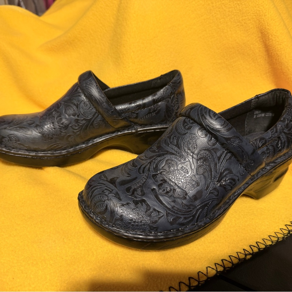 Women’s Embossed Navy Blue Slip-On Shoes